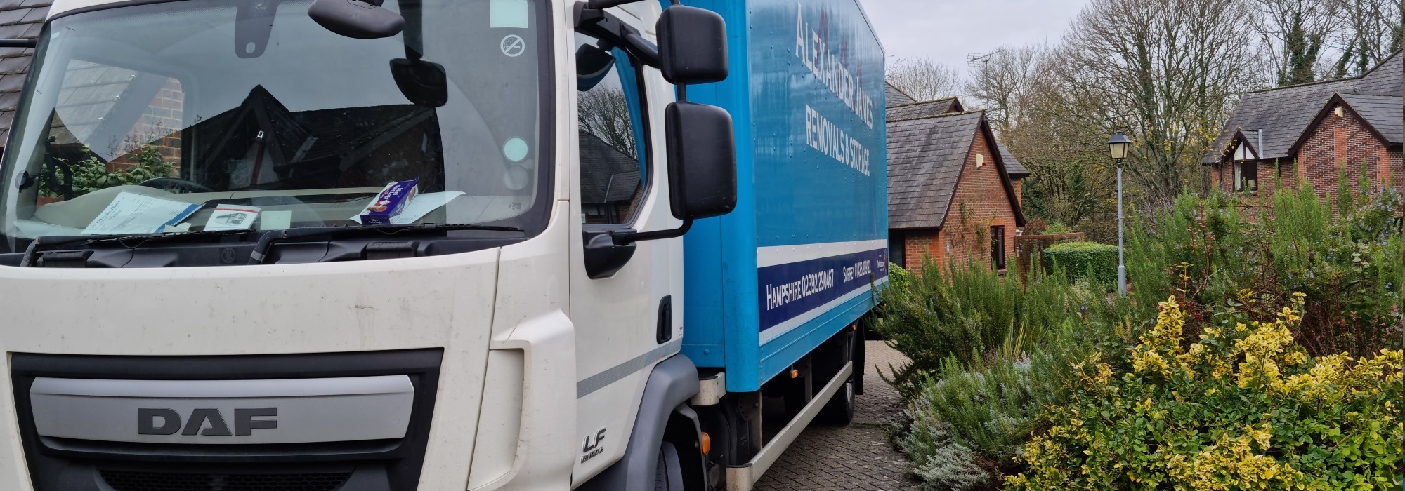 removals Guildford